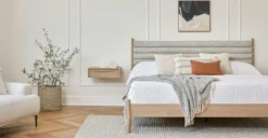 Lenia Rain Cloud Gray Oak Queen Bed