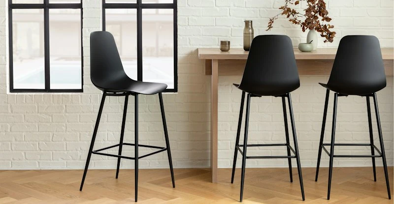 Svelti Pure Black Bar Stool Svelti Pure Black Bar Stool -Furniture Sales 2024 image82672