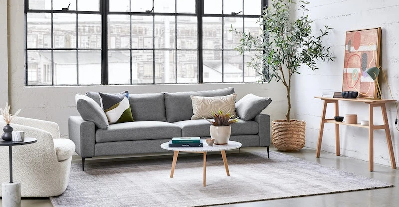 Kirun Oak Console Kirun Oak Console -Furniture Sales 2024 image92623